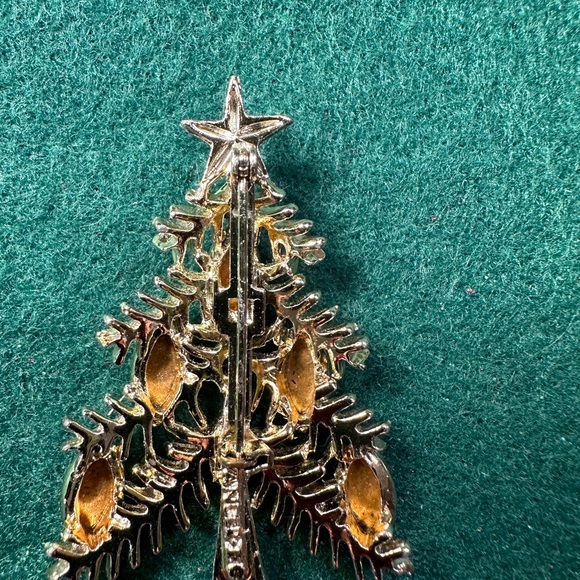 Vintage Tancer II women’s Christmas tree brooch - Picture 5 of 7